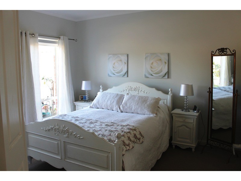 1/6 Turner Street, Bacchus Marsh VIC 3340