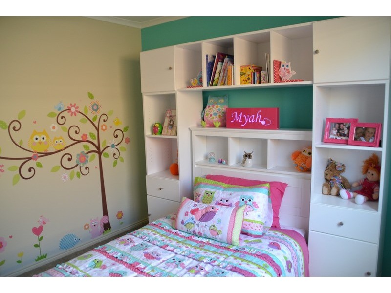 42 Grantleigh Drive, Bacchus Marsh VIC 3340