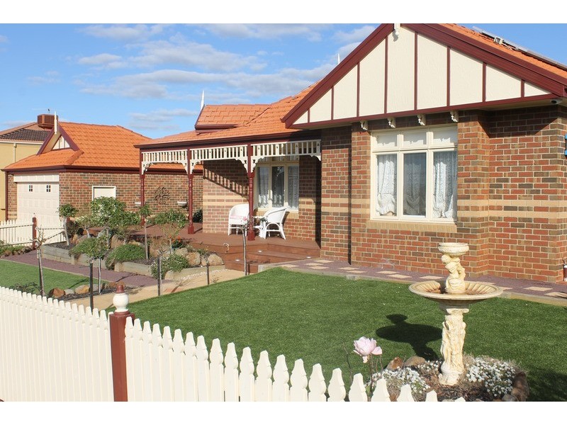 4 Maddison Circuit, Bacchus Marsh VIC 3340