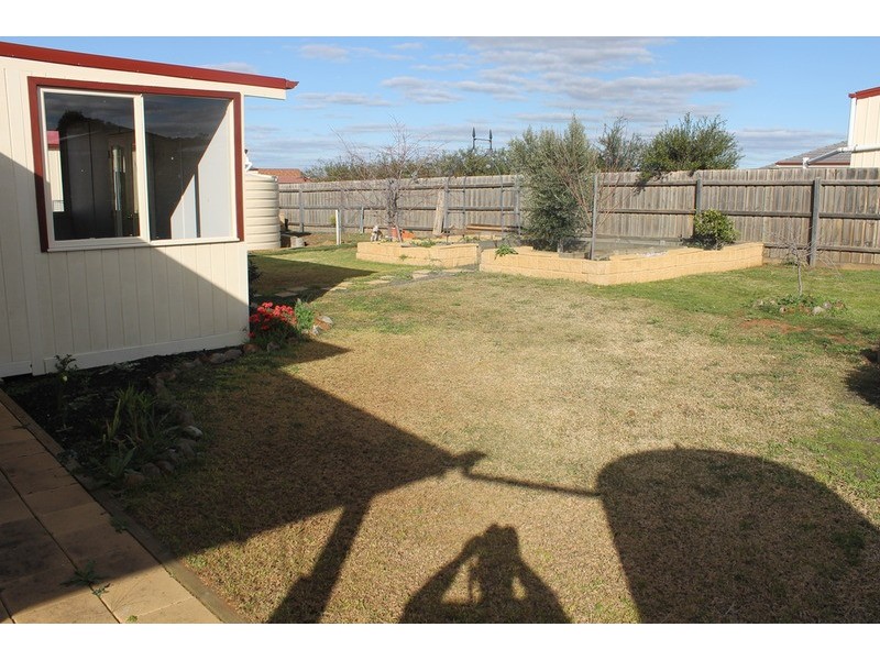4 Maddison Circuit, Bacchus Marsh VIC 3340