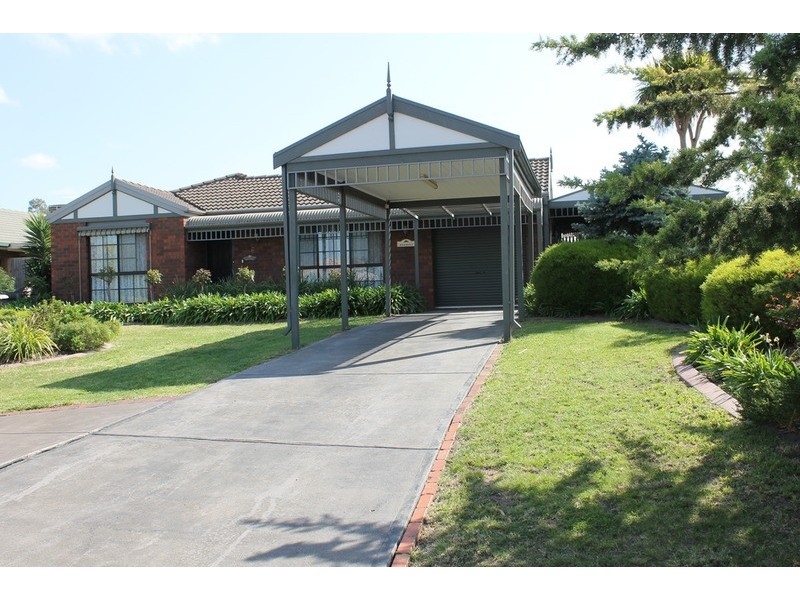 6 Cashmore Court, Bacchus Marsh VIC 3340