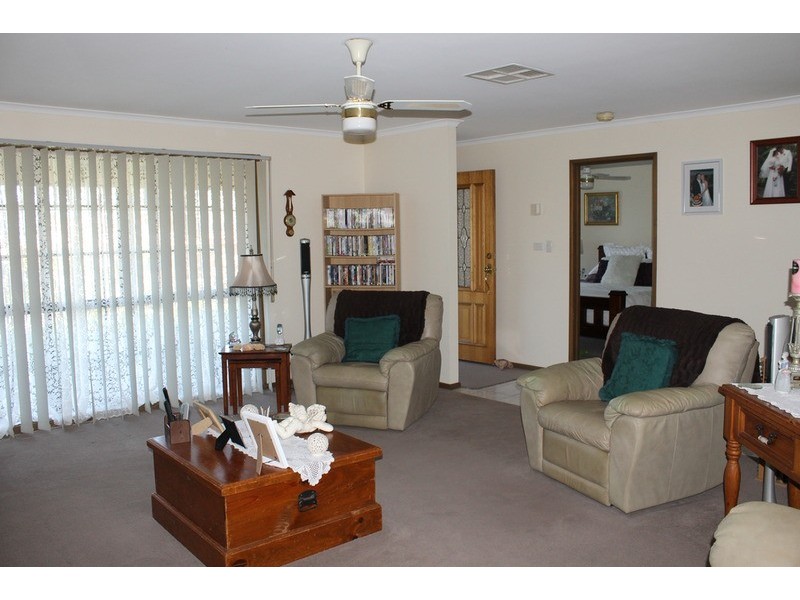 6 Cashmore Court, Bacchus Marsh VIC 3340