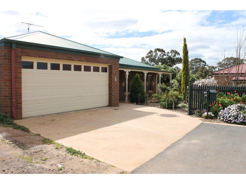 12 Stamford Close, Bacchus Marsh VIC 3340