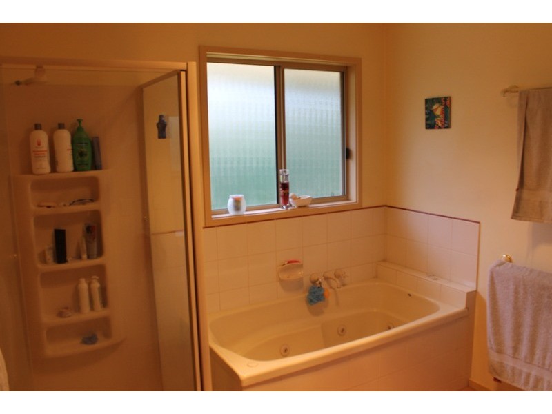 32 Byres Road, Blackwood VIC 3458