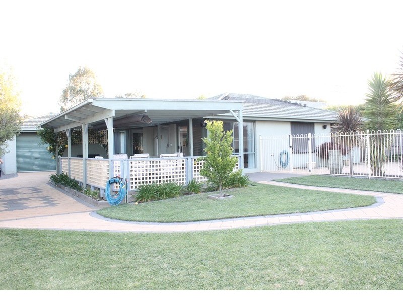 55 Horder Crescent, Bacchus Marsh VIC 3340