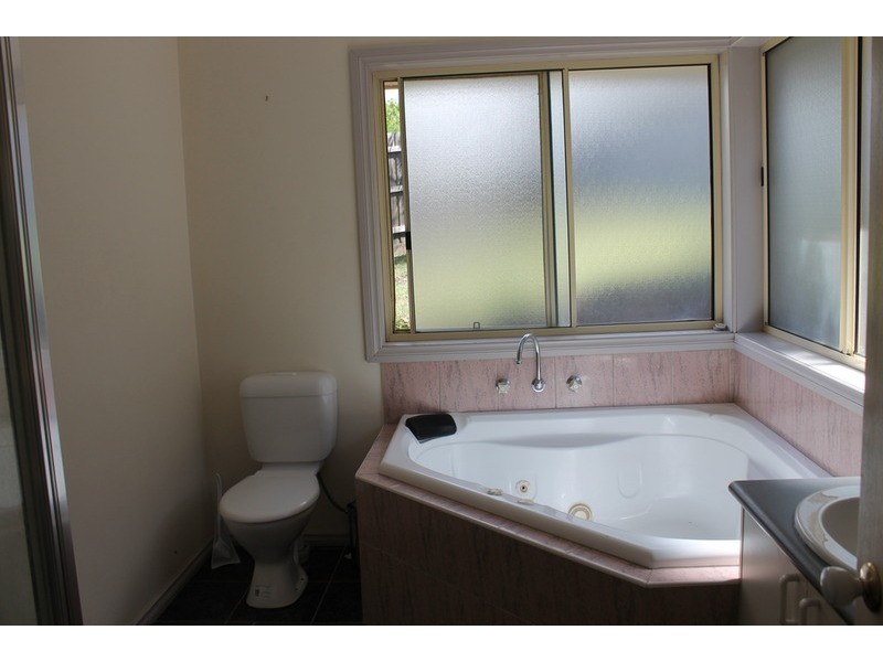 3 Urquhart Court, Bacchus Marsh VIC 3340