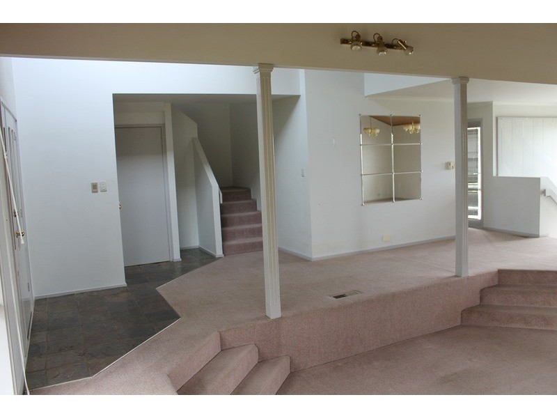 11 Medway Court, Darley VIC 3340