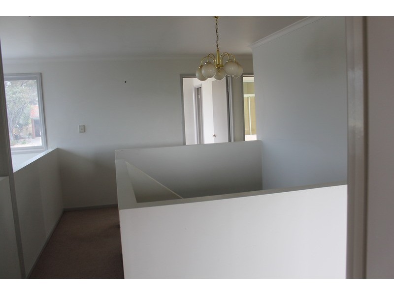 11 Medway Court, Darley VIC 3340