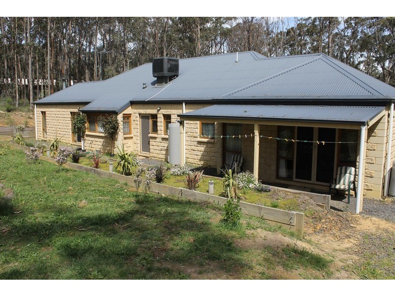 151 Dales Creek Avenue, Dales Creek VIC 3341