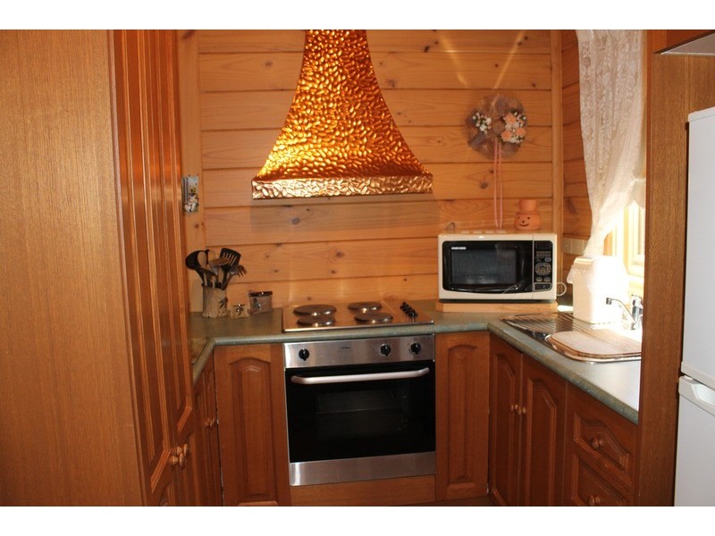 6 Rae Court, Darley VIC 3340