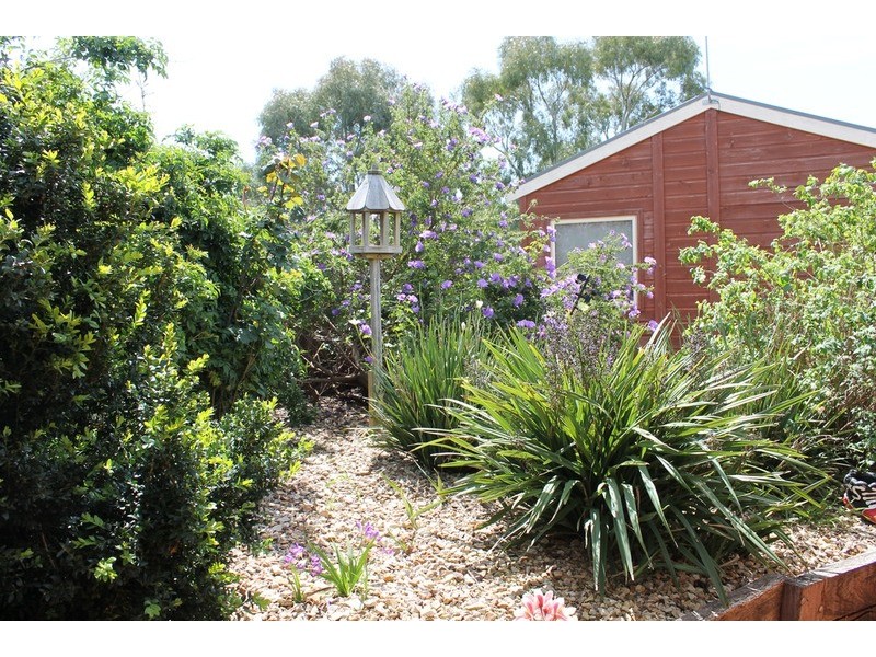 6 Rae Court, Darley VIC 3340