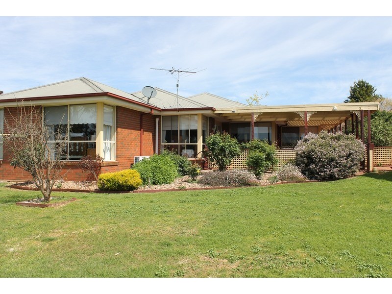 6 Rae Court, Darley VIC 3340