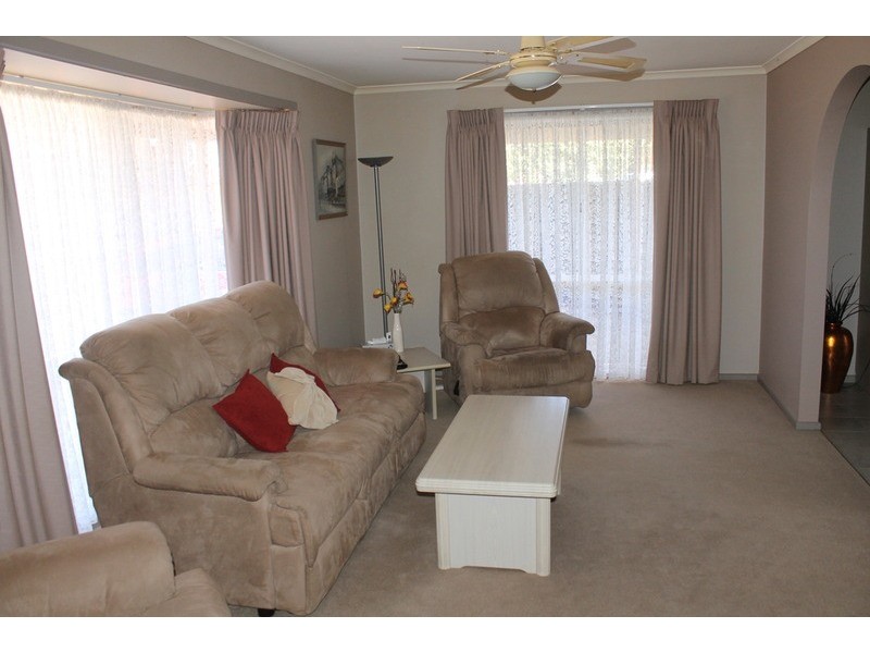 31 Morrison Drive, Bacchus Marsh VIC 3340