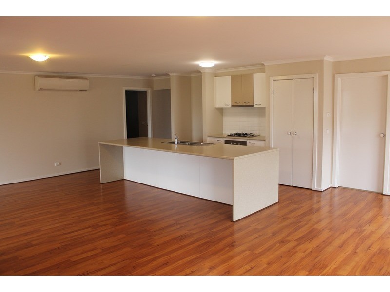 14 Alice Close, Bacchus Marsh VIC 3340