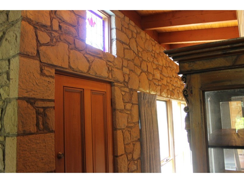 17 Dickie Street, Bacchus Marsh VIC 3340