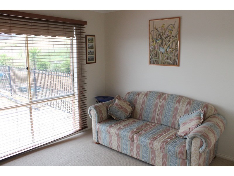 39 Manning  Boulevard, Bacchus Marsh VIC 3340