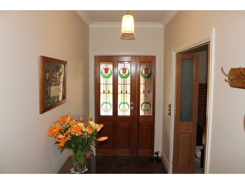 5 Cairns Drive, Bacchus Marsh VIC 3340
