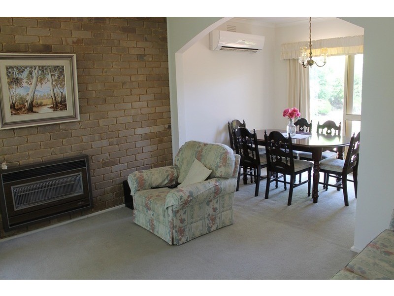 17 Wellington Street, Bacchus Marsh VIC 3340