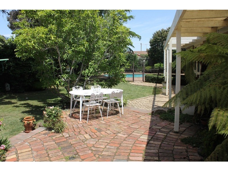 17 Wellington Street, Bacchus Marsh VIC 3340