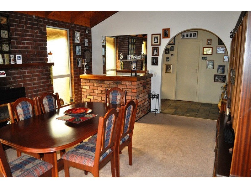 11 Shelly Court, Bacchus Marsh VIC 3340