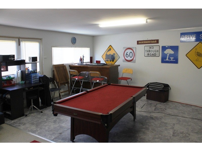 152  Halletts Way, Bacchus Marsh VIC 3340