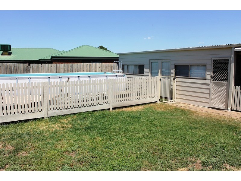 152  Halletts Way, Bacchus Marsh VIC 3340