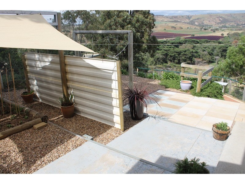 111 Underbank Boulevard, Bacchus Marsh VIC 3340