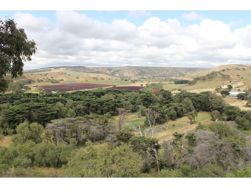 111 Underbank Boulevard, Bacchus Marsh VIC 3340