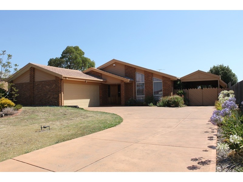 2 Ball  Street, Bacchus Marsh VIC 3340