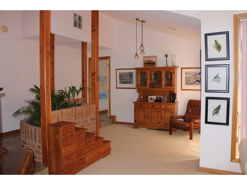 2 Ball  Street, Bacchus Marsh VIC 3340