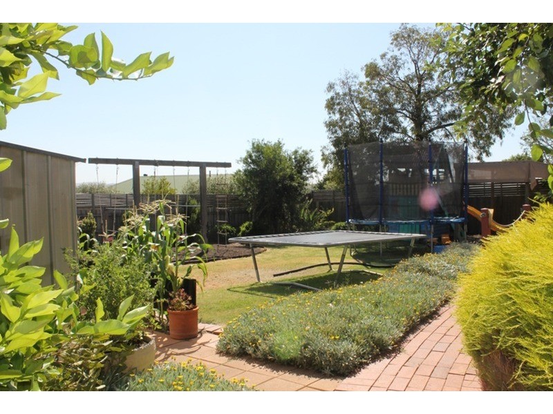 2 Ball  Street, Bacchus Marsh VIC 3340