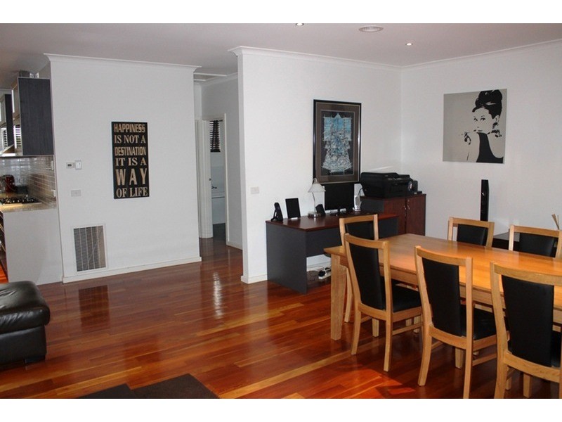 1/21 Inglis Street, Bacchus Marsh VIC 3340