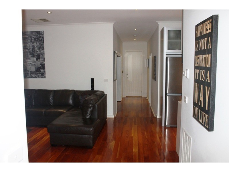 1/21 Inglis Street, Bacchus Marsh VIC 3340