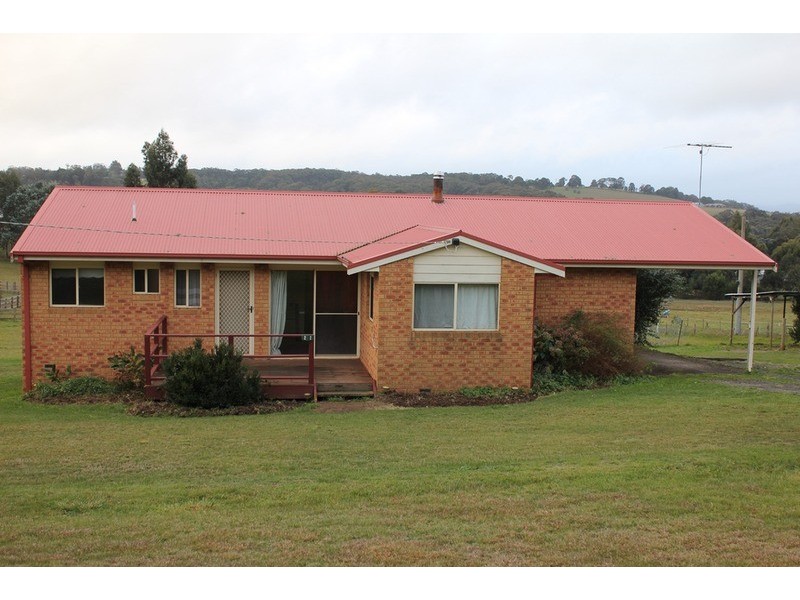 2 Hopwood  Street, Gordon VIC 3345