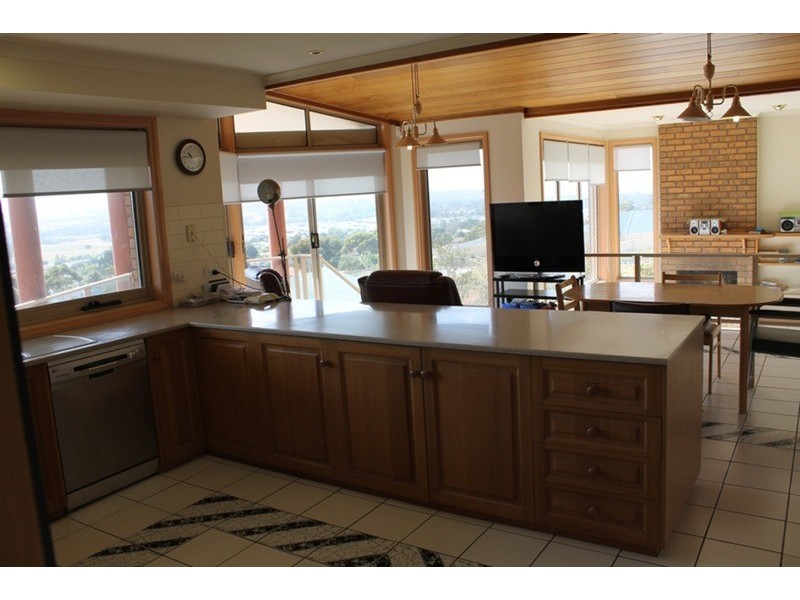 5 Manning Boulevard, Bacchus Marsh VIC 3340