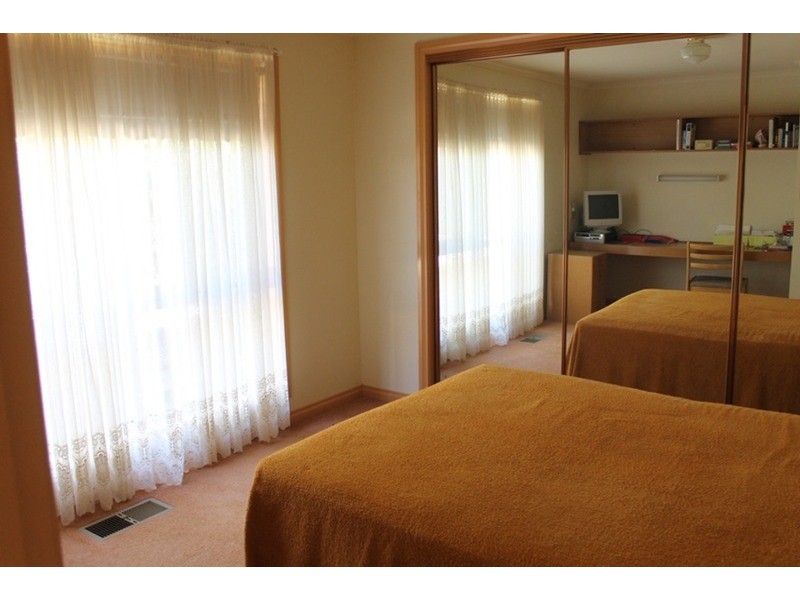 5 Manning Boulevard, Bacchus Marsh VIC 3340