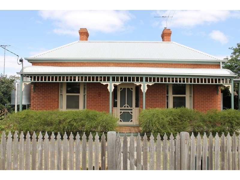 7 McFarland Street, Bacchus Marsh VIC 3340