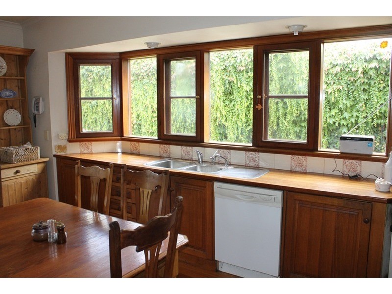 7 McFarland Street, Bacchus Marsh VIC 3340