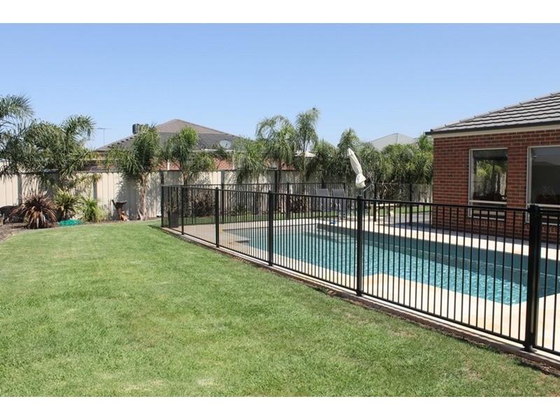 7 Janette Court, Bacchus Marsh VIC 3340