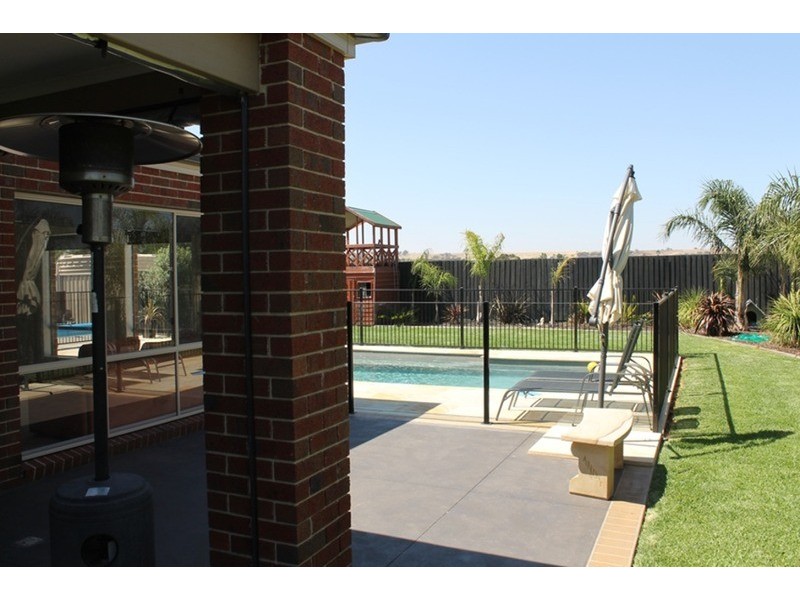 7 Janette Court, Bacchus Marsh VIC 3340