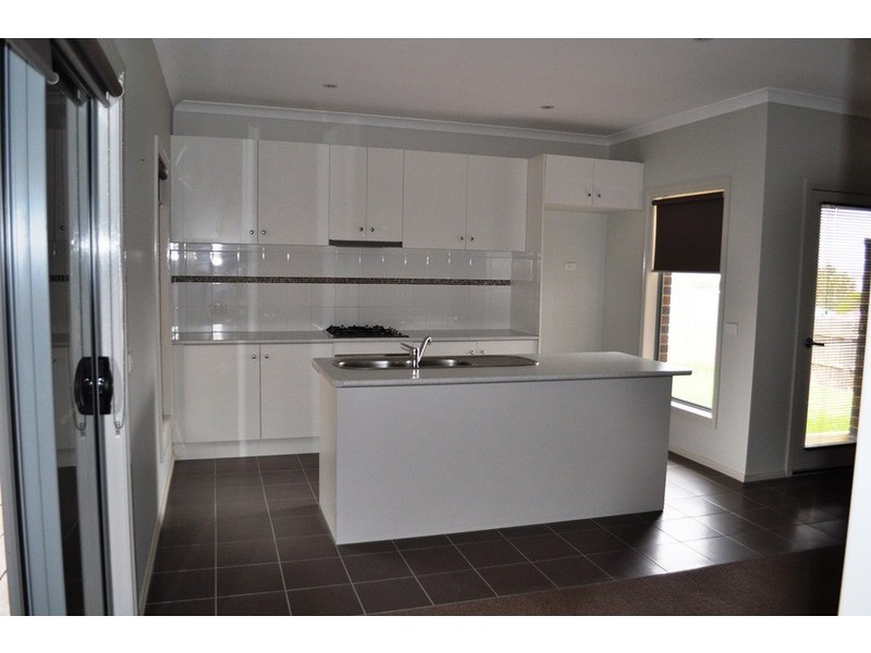 4/21 Fredrick Street, Bacchus Marsh VIC 3340