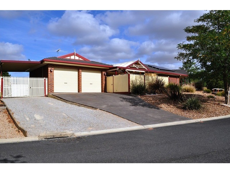 1 Hamilton Court, Bacchus Marsh VIC 3340
