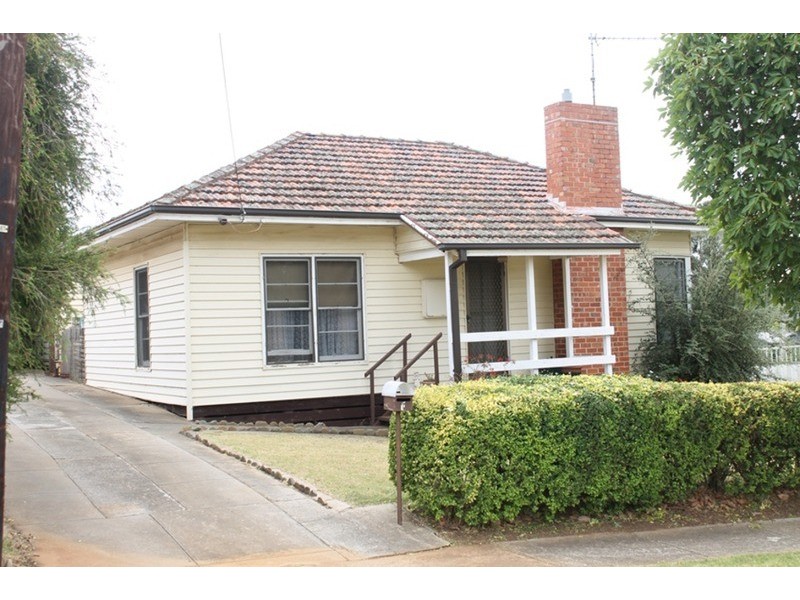 1 Queens Crescent, Bacchus Marsh VIC 3340