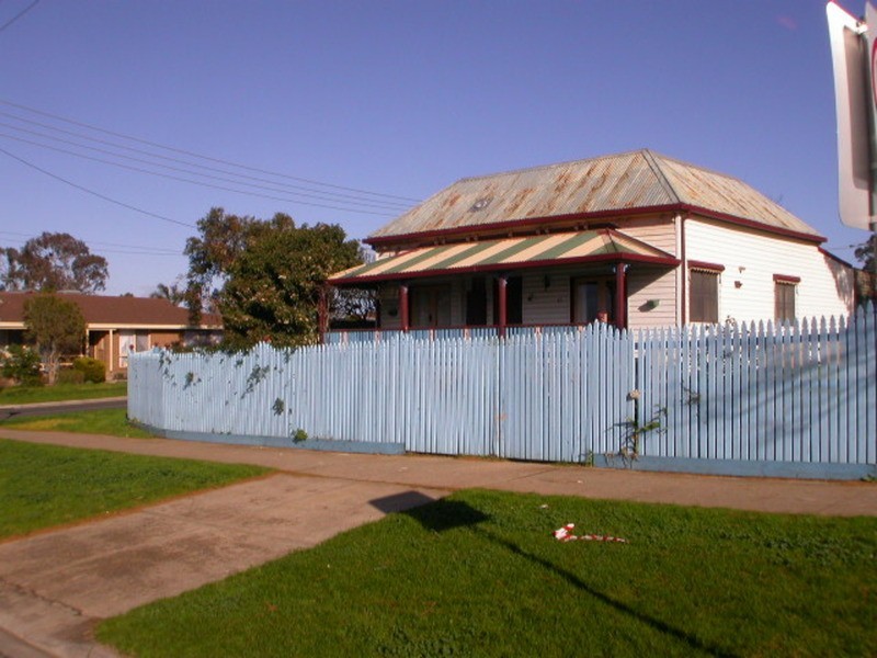 13 Nelson Street, Bacchus Marsh VIC 3340