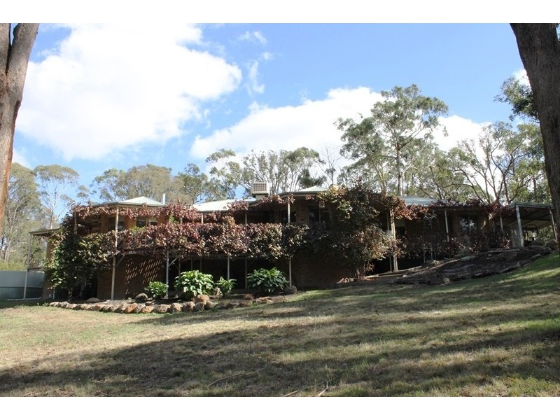 136 Hastings Road, Greendale VIC 3341