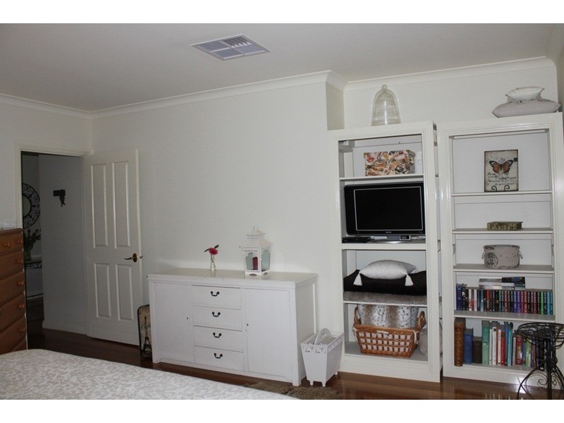 136 Hastings Road, Greendale VIC 3341
