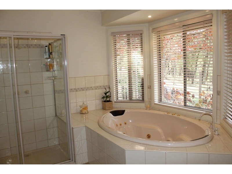 136 Hastings Road, Greendale VIC 3341