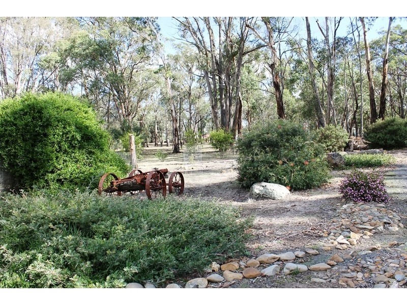 136 Hastings Road, Greendale VIC 3341