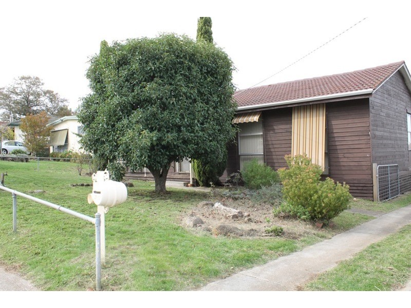 16 Shea Street, Bacchus Marsh VIC 3340