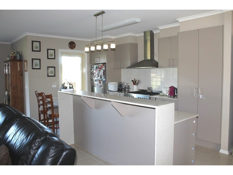 53 Muddy Lane, Myrniong VIC 3341